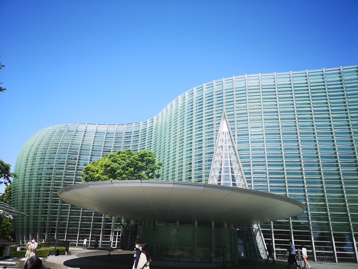 国立新美术馆