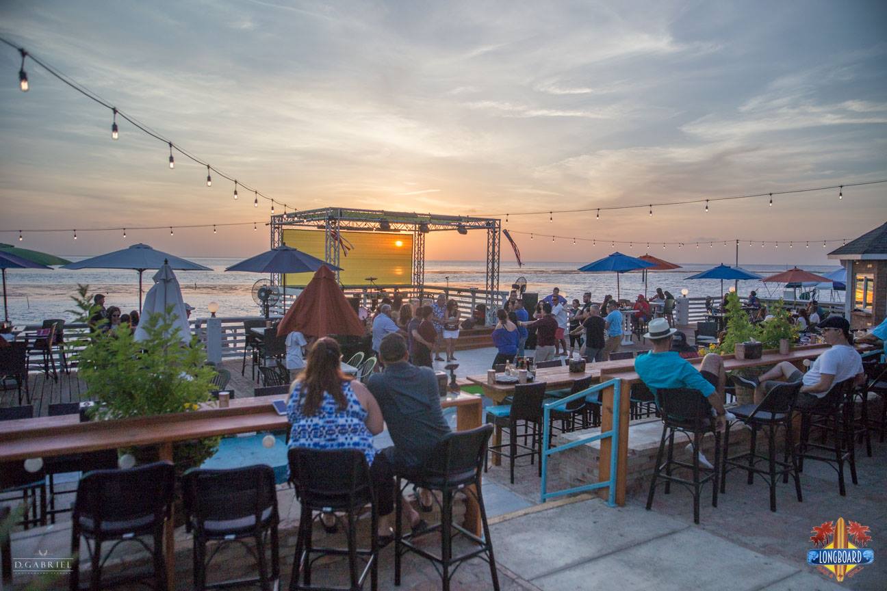LongBoard Bar and Grill